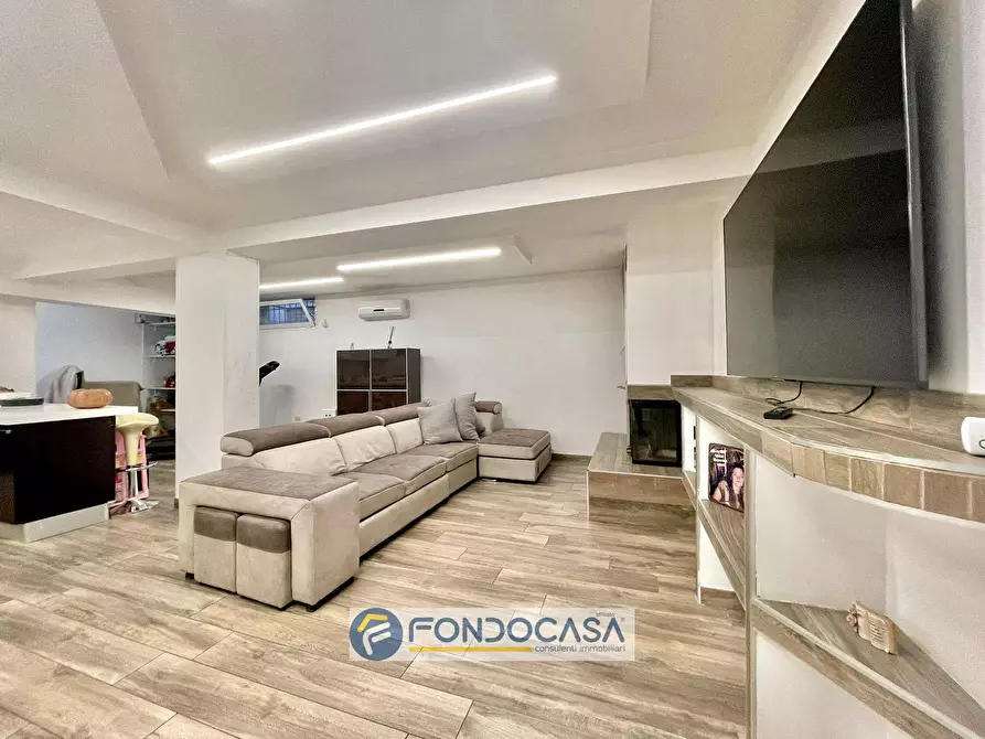 Immagine 18 di Villetta a schiera in vendita  in via alessandro volta a Sant'arpino