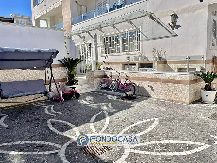 Immagine 21 di Villetta a schiera in vendita  in via alessandro volta a Sant'arpino