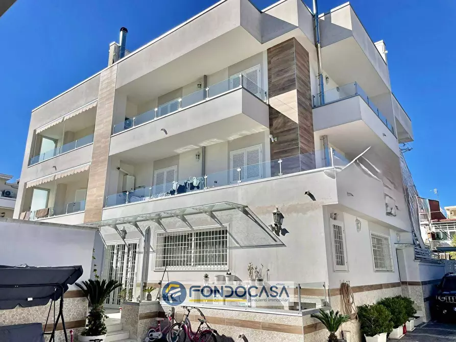 Immagine 28 di Villetta a schiera in vendita  in via alessandro volta a Sant'arpino