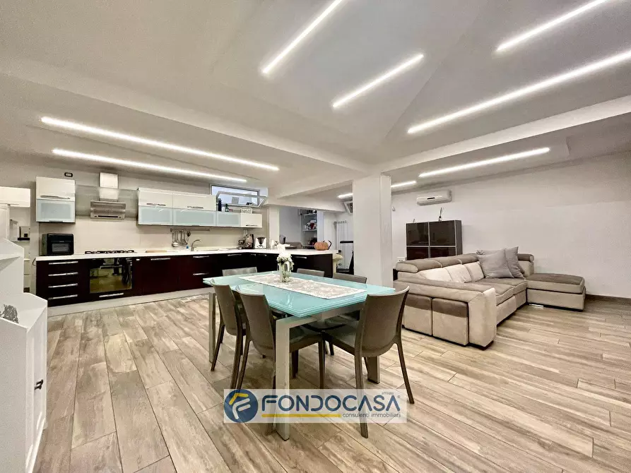 Immagine 32 di Villetta a schiera in vendita  in via alessandro volta a Sant'arpino