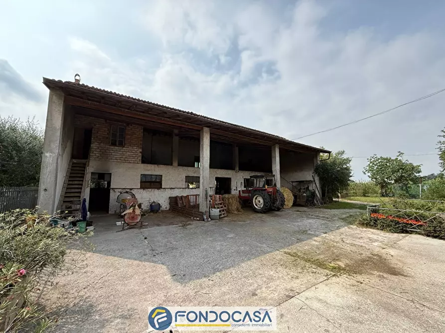 Immagine 4 di Rustico / casale in vendita  a Cazzago San Martino