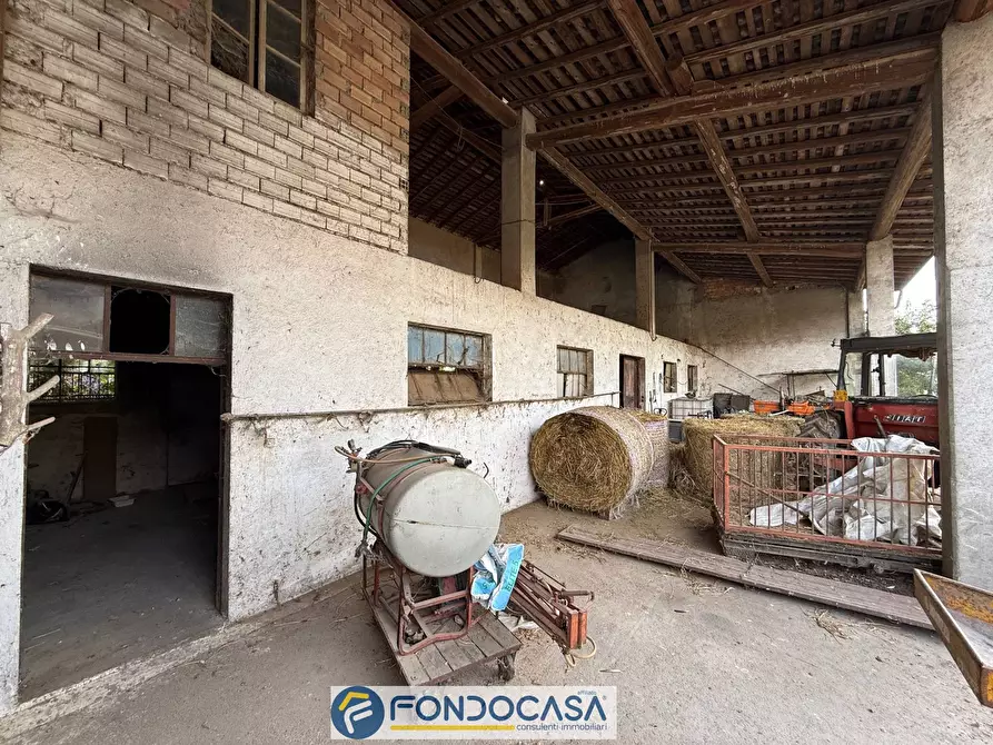 Immagine 6 di Rustico / casale in vendita  a Rovato