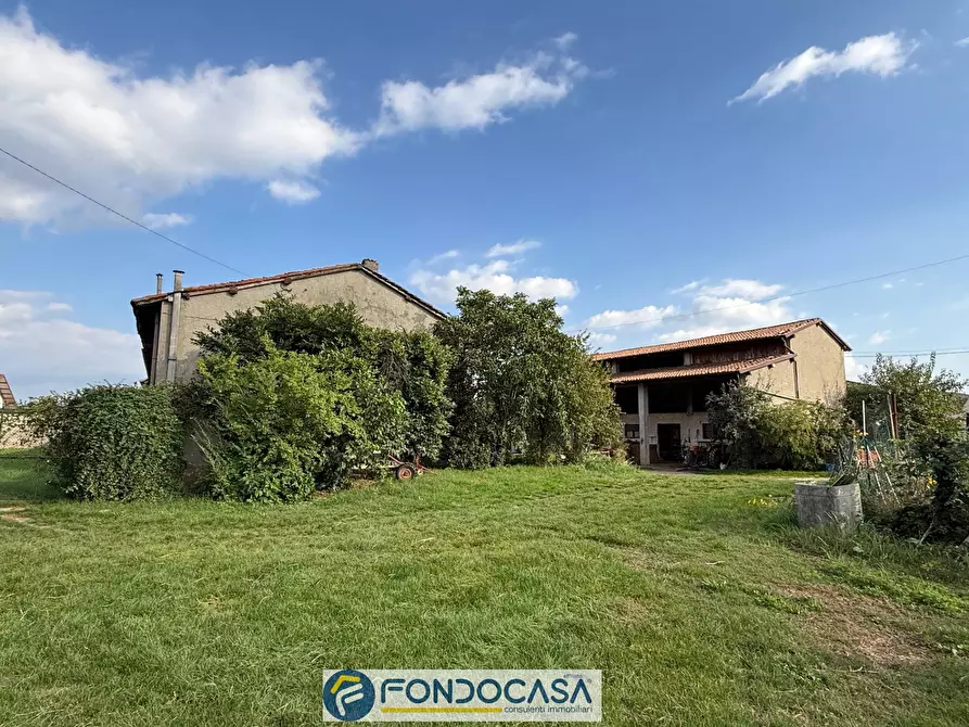 Immagine 14 di Rustico / casale in vendita  a Rovato