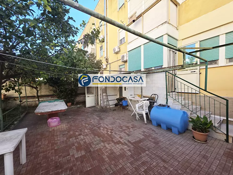 Immagine 5 di Appartamento in vendita  in piazza luigi gozzano 2 a Brindisi