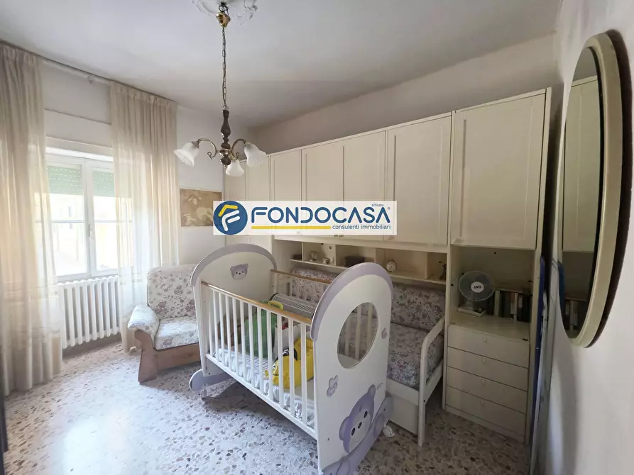 Immagine 15 di Appartamento in vendita  in piazza luigi gozzano 2 a Brindisi