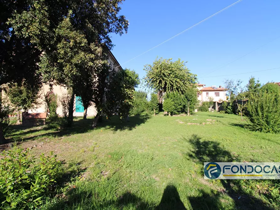 Immagine 5 di Casa semindipendente in vendita  in Via Delle Calende a Pontedera