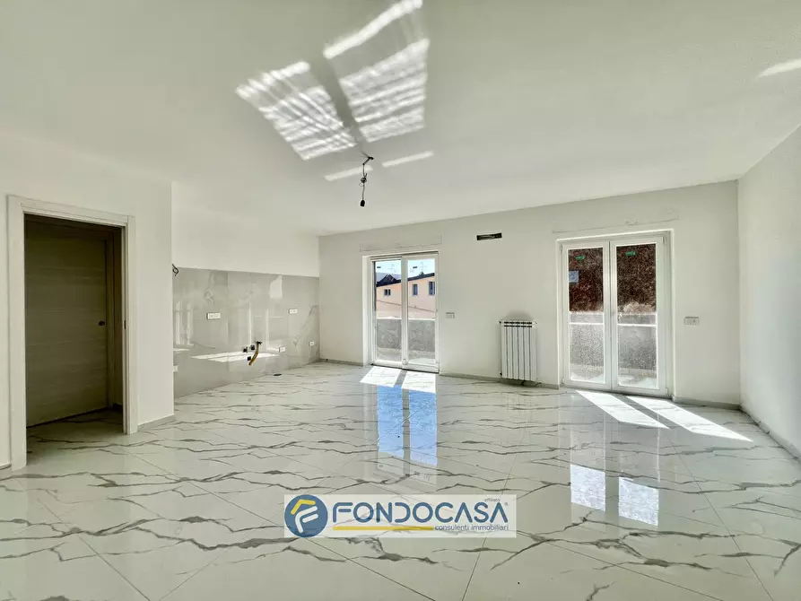 Immagine 12 di Appartamento in vendita  a Sant'antimo