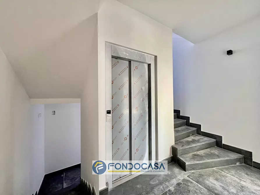 Immagine 2 di Appartamento in vendita  a Sant'antimo