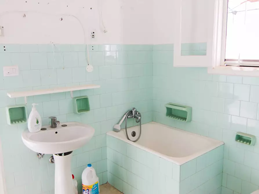 Immagine 18 di Appartamento in vendita  in guglielmo marconi 21 a Avetrana