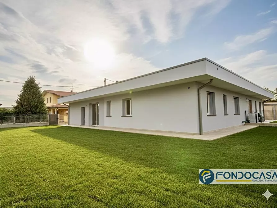 Immagine 2 di Casa semindipendente in vendita  a Palazzolo Sull'oglio