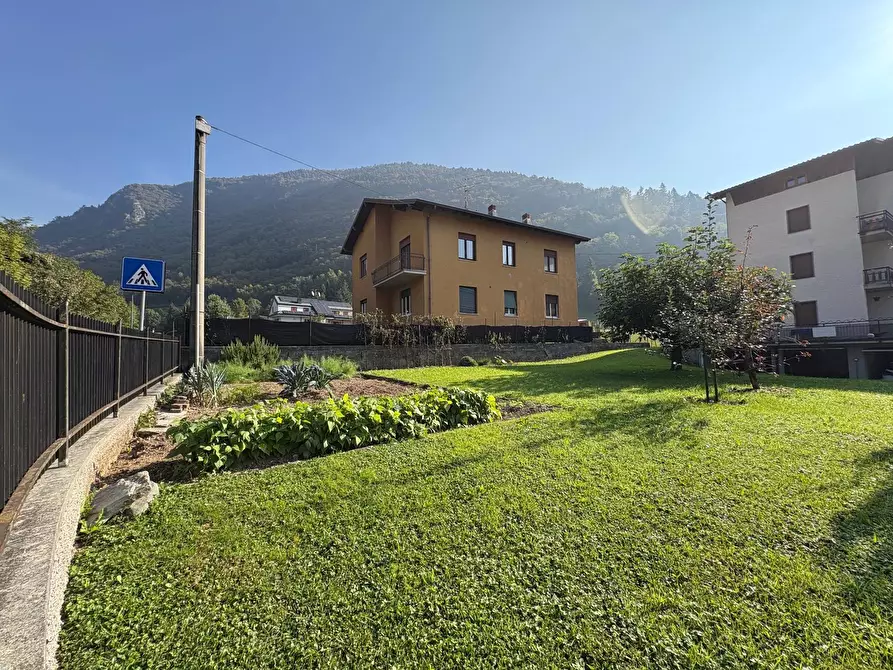 Immagine 3 di Casa indipendente in vendita  in via Mazzini a Ardesio