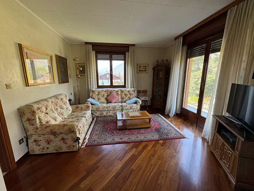 Immagine 4 di Casa indipendente in vendita  in via Mazzini a Ardesio