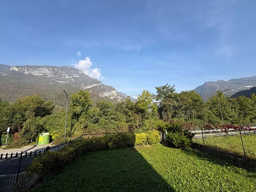 Immagine 11 di Casa indipendente in vendita  in via Mazzini a Ardesio