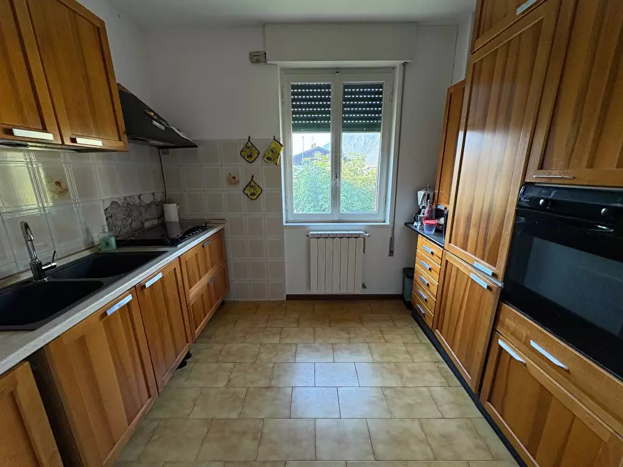 Immagine 13 di Casa indipendente in vendita  in via Mazzini a Ardesio