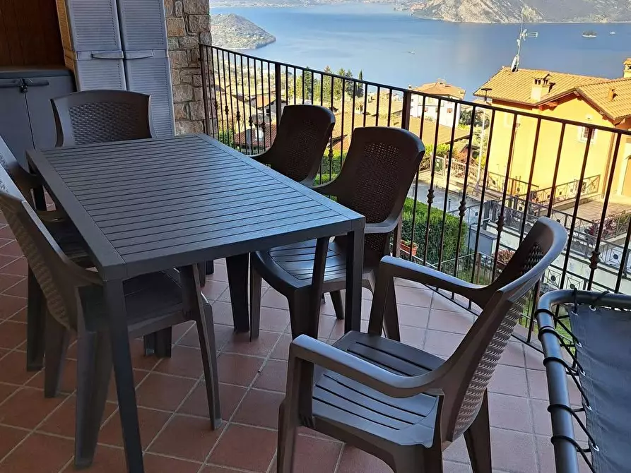 Immagine 21 di Appartamento in vendita  a Iseo