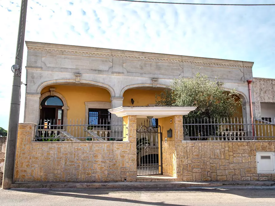 Immagine 2 di Villa in vendita  in b.croce 122 a Sava