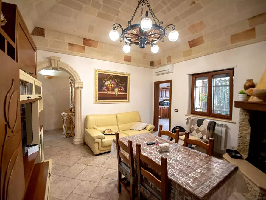 Immagine 13 di Villa in vendita  in b.croce 122 a Sava