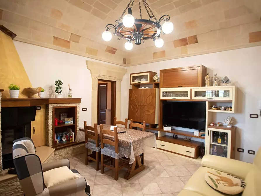 Immagine 14 di Villa in vendita  in b.croce 122 a Sava