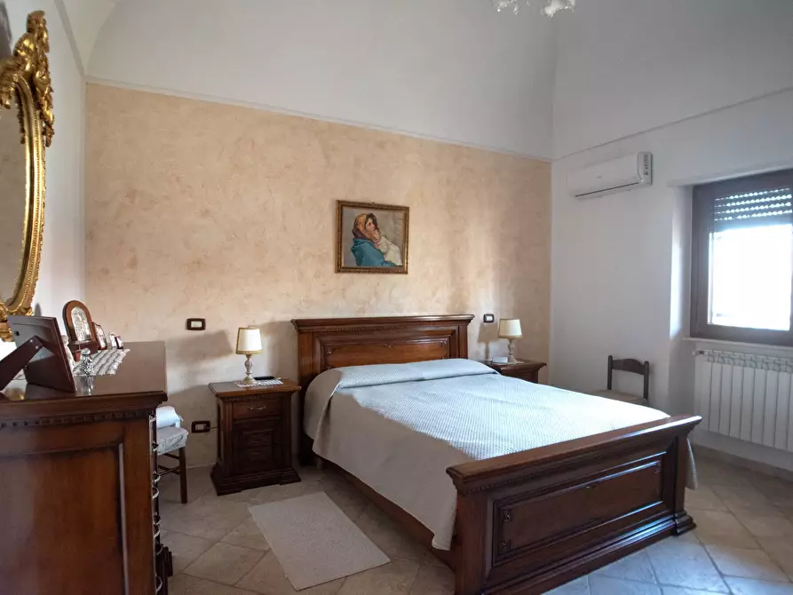 Immagine 17 di Villa in vendita  in b.croce 122 a Sava