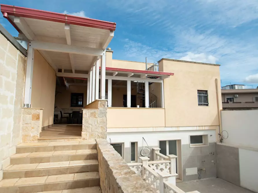 Immagine 28 di Villa in vendita  in b.croce 122 a Sava