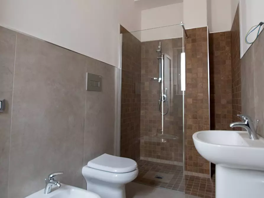 Immagine 37 di Villa in vendita  in b.croce 122 a Sava