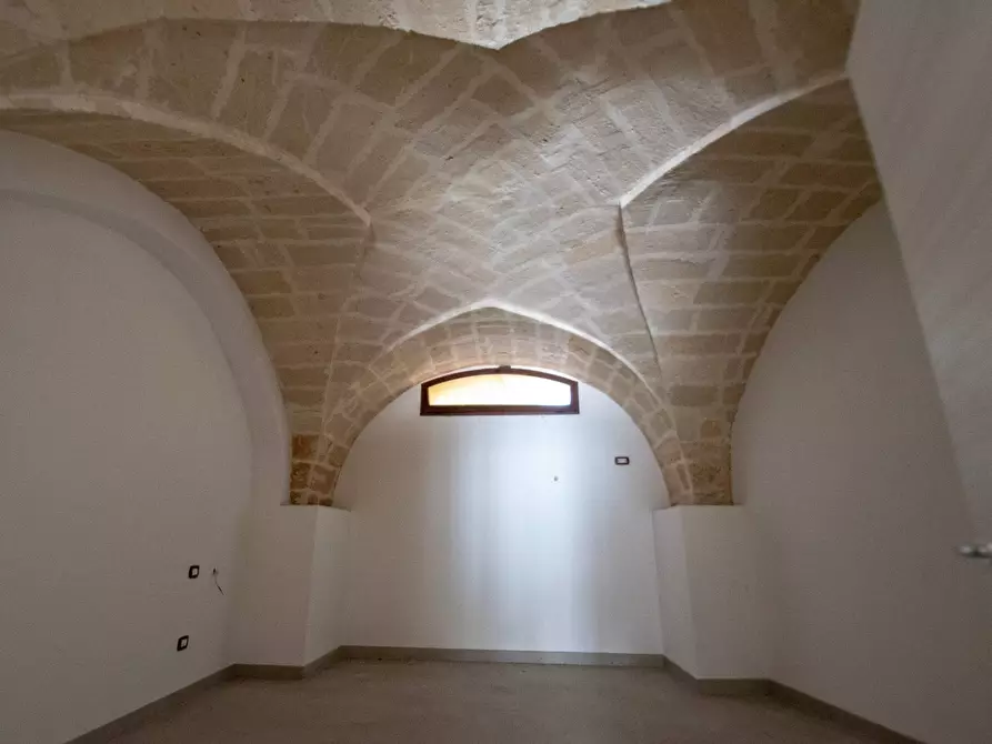 Immagine 39 di Villa in vendita  in b.croce 122 a Sava