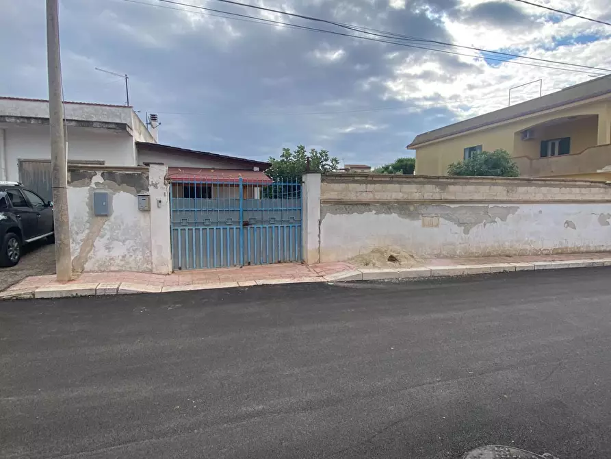 Immagine 8 di Appartamento in vendita  in VIA MANZONI a Avetrana