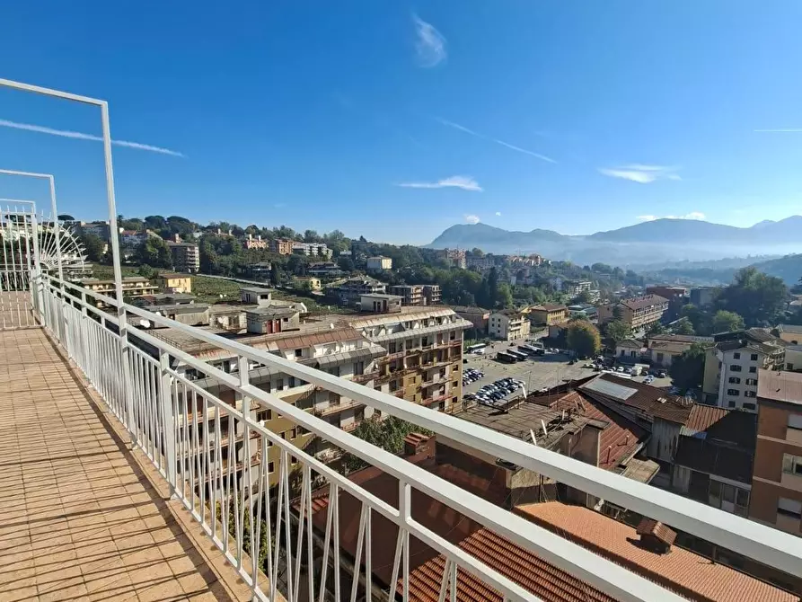 Immagine 6 di Appartamento in vendita  in Via Pionati 10 a Avellino