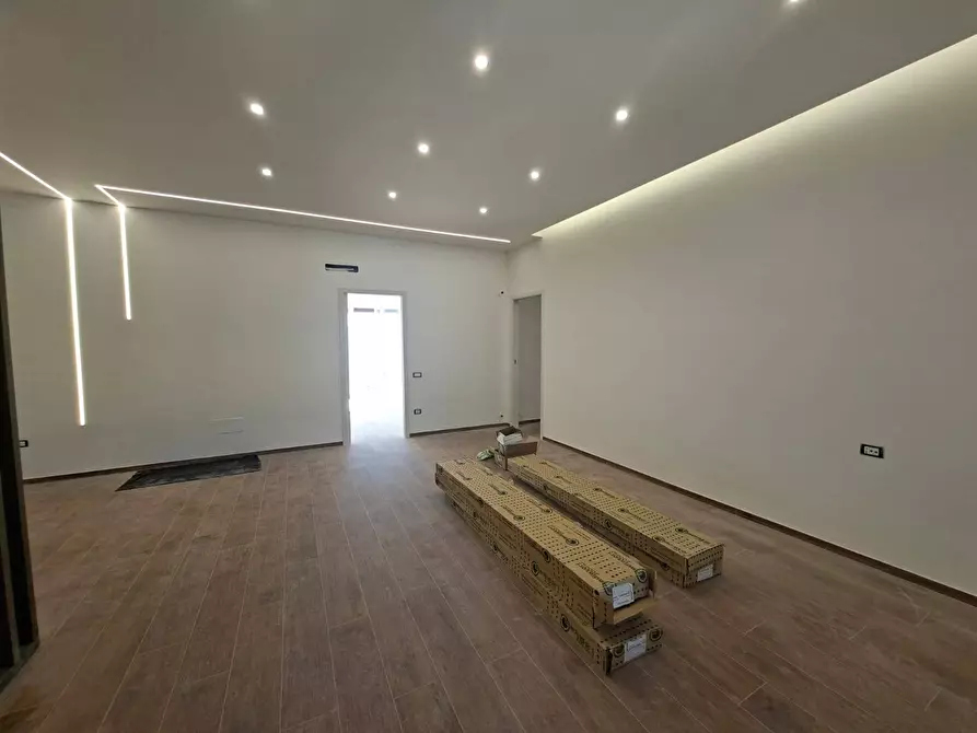 Immagine 2 di Appartamento in vendita  in Via Pionati 10 a Avellino