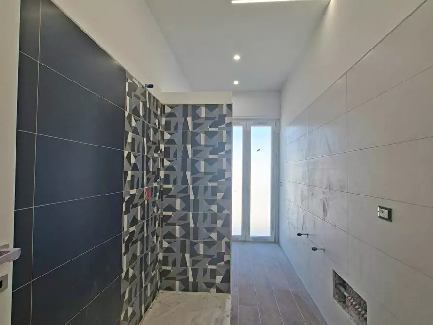 Immagine 12 di Appartamento in vendita  in Via Pionati 10 a Avellino