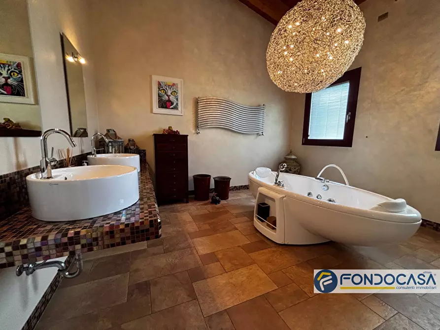 Immagine 20 di Villa in vendita  in VIA DEL MOLINO a Cologne