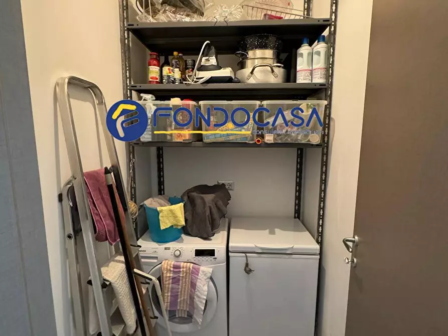 Immagine 7 di Villa in vendita  in via nazionale 10 a Caserta