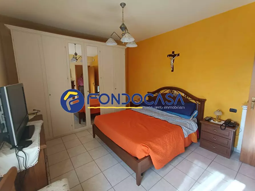 Immagine 19 di Villa in vendita  a Benevento