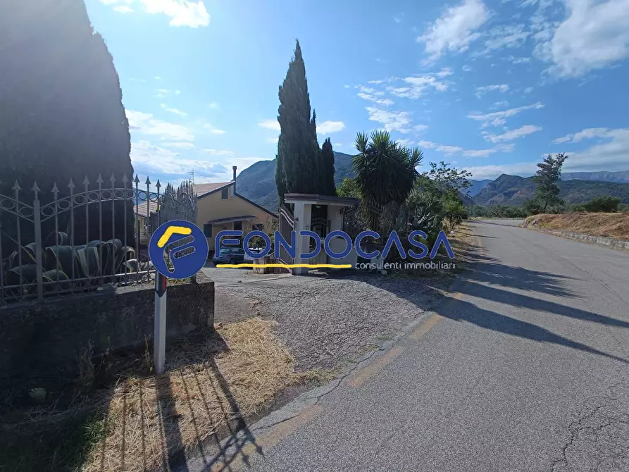 Immagine 34 di Villa in vendita  a Benevento