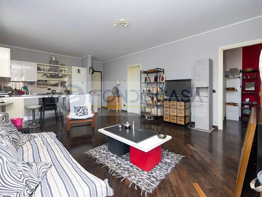 Immagine 2 di Appartamento in vendita  in Via Trasimeno 48 a Milano