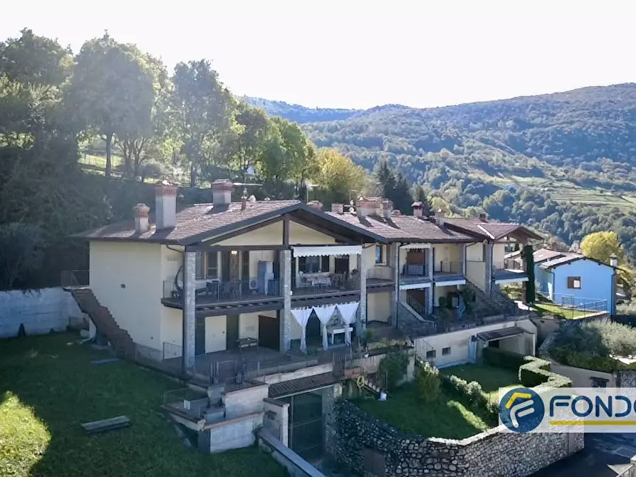 Immagine 3 di Appartamento in vendita  a Iseo
