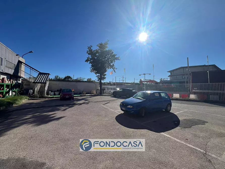 Immagine 5 di Capannone industriale in vendita  in via appia sud a Sant'antimo