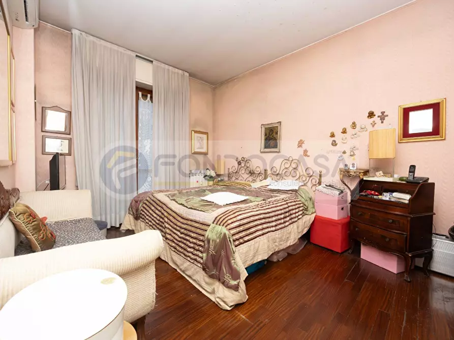 Immagine 16 di Appartamento in vendita  in Via Bolama 18 a Milano