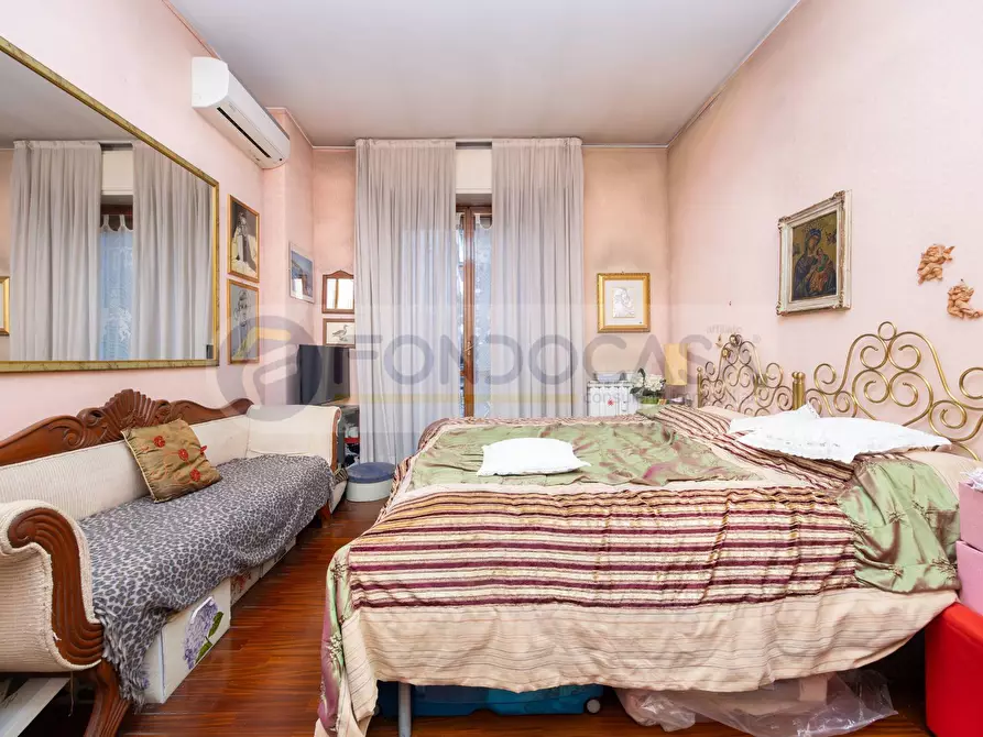 Immagine 17 di Appartamento in vendita  in Via Bolama 18 a Milano