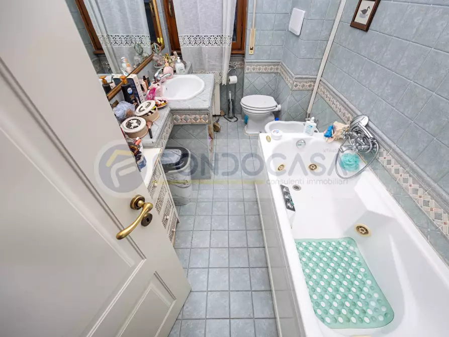 Immagine 28 di Appartamento in vendita  in Via Bolama 18 a Milano