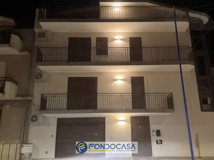 Immagine 2 di Villa in vendita  in via vittorio emanuele a Cancello Ed Arnone