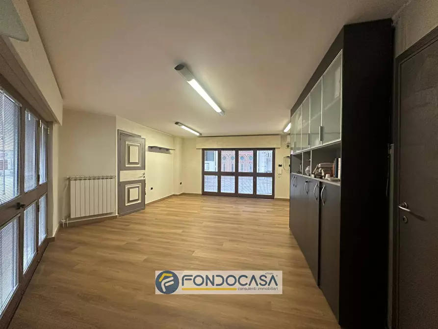 Immagine 6 di Villa in vendita  in via vittorio emanuele a Cancello Ed Arnone