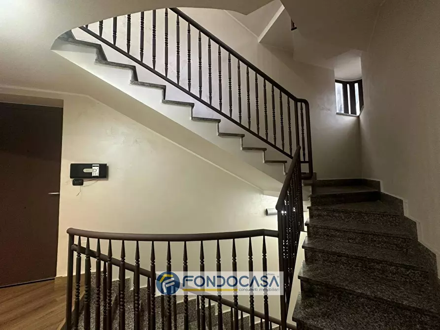 Immagine 9 di Villa in vendita  in via vittorio emanuele a Cancello Ed Arnone