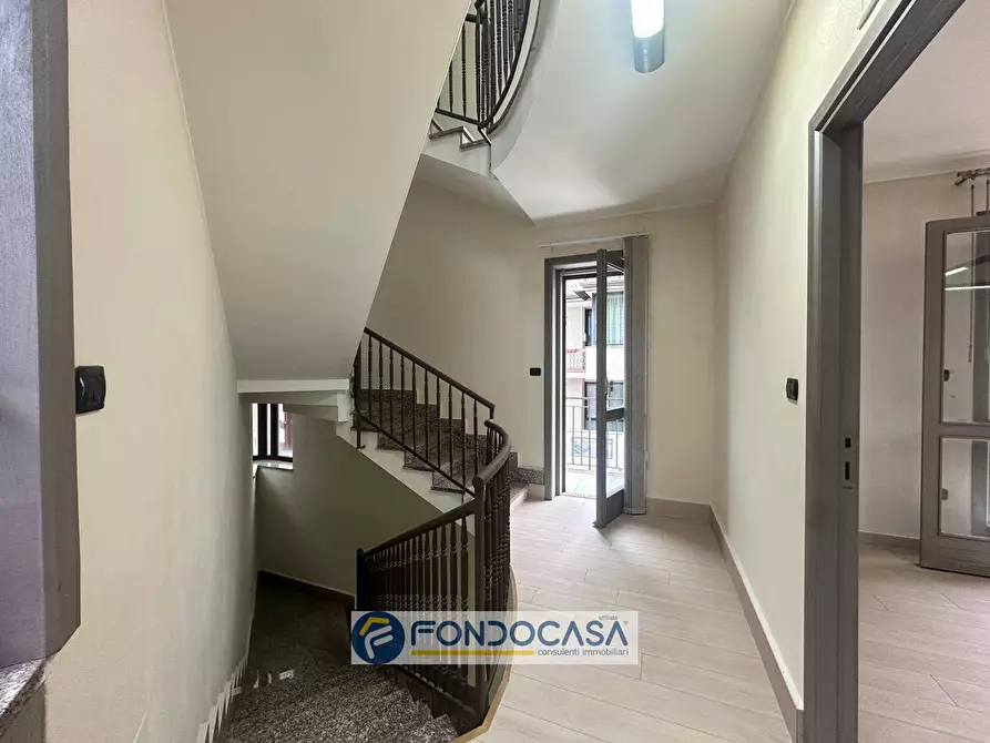 Immagine 18 di Villa in vendita  in via vittorio emanuele a Cancello Ed Arnone