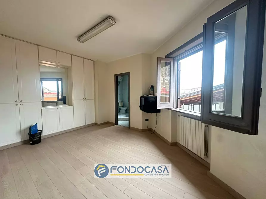 Immagine 29 di Villa in vendita  in via vittorio emanuele a Cancello Ed Arnone