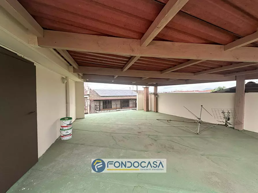 Immagine 46 di Villa in vendita  in via vittorio emanuele a Cancello Ed Arnone