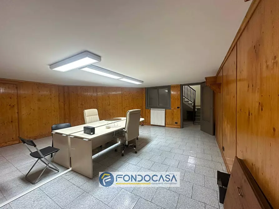 Immagine 52 di Villa in vendita  in via vittorio emanuele a Cancello Ed Arnone