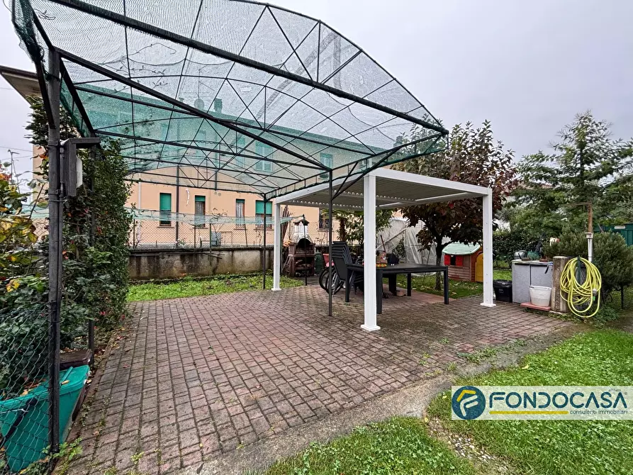 Immagine 23 di Appartamento in vendita  a Palazzolo Sull'oglio