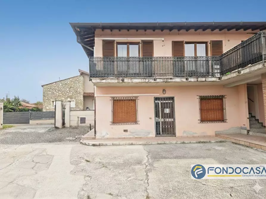 Immagine 2 di Appartamento in vendita  in sant' anna a Rovato