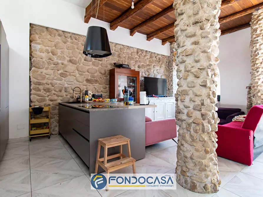 Immagine 10 di Villa in vendita  in Via Sant'eustachio 51 a Salerno